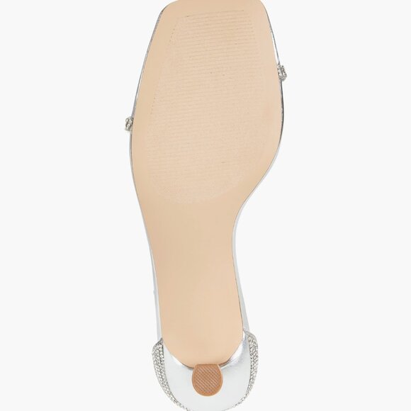 NEW Steve Madden Mayzie T-Strap Sandal (Women) 9.5M, SILVER - Picture 6 of 6